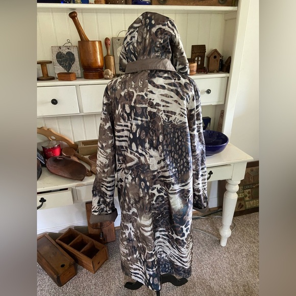 Fen Nelli - Picture 2 of 5